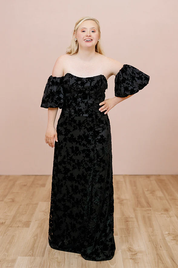 Floral Burnout Velvet Bubble Sleeves | Made To Order - Image 7