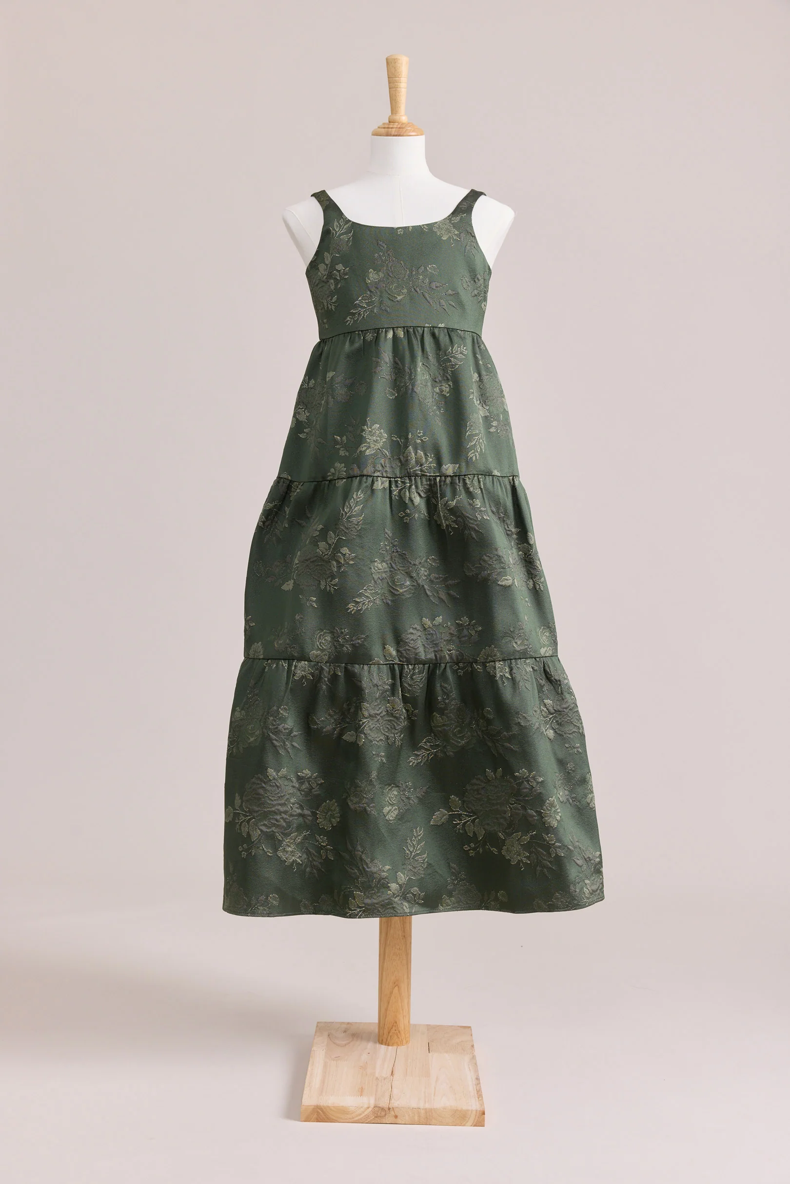 Juniors Winslet Jacquard Dress | Made To Order - Image 19